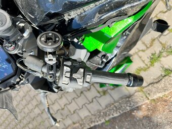 Kawasaki ninja 1000 sx - 13