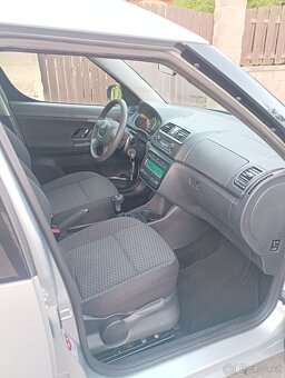 Škoda Roomster 1.2 TSI - 13