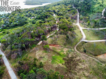 Luna Azul Lot#38, Roatan - 13