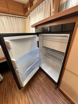 Karavan Bürstner Belcanto 2013 – výbava-klima-mover - 13