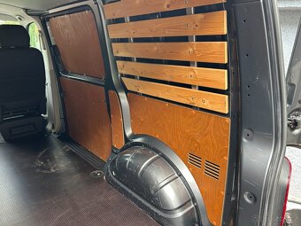 Volkswagen VW Transporter T6 2.0 TDI 2019 - 13