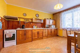 Prodej rodinného domu 6+1, zahradní domek, pozemek 1116m2, D - 13
