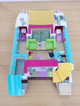 Lego 41317 - Friends - Katamarán Sunshine - 13
