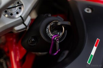 Ducati Hypermotard 1100S - 13