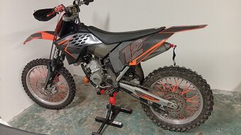 Prodám KTM 144 sx, rok 2008 ,nový olej, destičky, ložiska v - 13