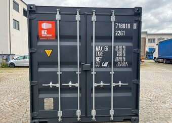 Lodní kontejner RAL 7016 velikosti 20' - 13