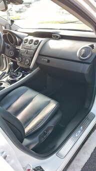 Mazda cx7 Disi turbo 2.3 benzín 2010 rok. - 13