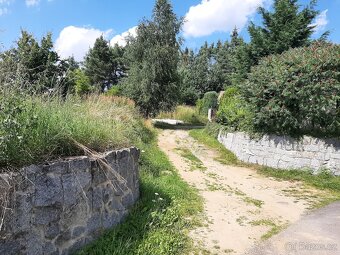 Stavební pozemek 1365m2 u přehrady Orlík - 13