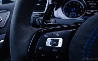 Volkswagen Golf R 2.0 TSI 4motion - 13