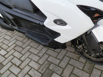 Kymco MyRoad 700i ABS - 13