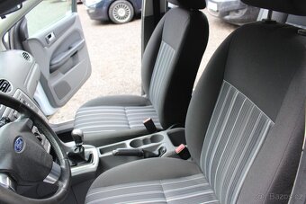Ford Focus - 13