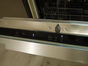 IKEA LAGAN vestavěná dotyková myčka 60 cm automatické dvířka - 13