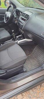 Mitsubishi ASX 1.8 DI-D 110kW ČR 4X4 1.MAJ - 13