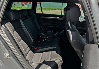Volkswagen Passat Alltrack 2021 - 13