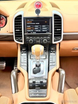 Porsche Cayenne GTS 2013 - 13