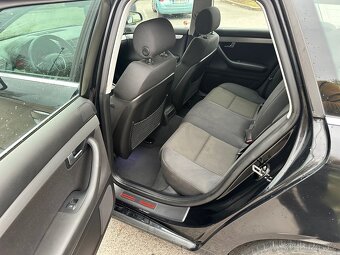 Audi A4 B7 2.0 tdi 103 kw - 13