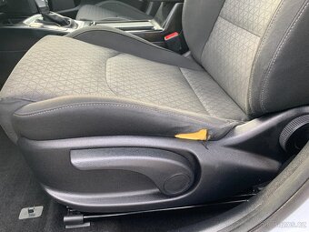 Kia Cee´d SW CD 1,6 CRDi 2019 Automat 1.maj. nová převodovka - 13