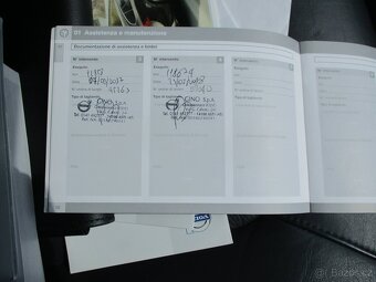 VOLVO XC70 2,4D 133kw Geartronic Momentum AWD 2015 - 13