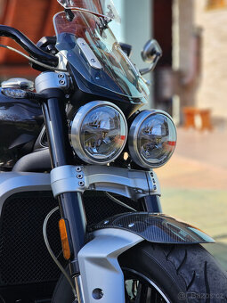 Triumph Rocket 3 GT - 13