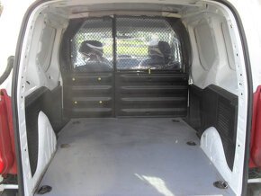 Citroën Berlingo 1,6 HDi Tažné PDC 139.000Kč - 13
