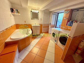 Rodinný dům Slušovice, okr. Zlín, CP 610 m2 - 13