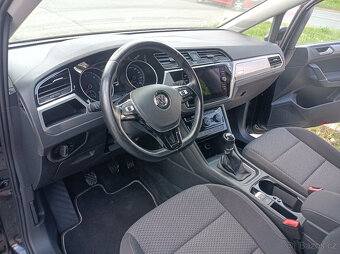 Volkswagen Touran, 1.6 TDI -128 km,7 míst - 13