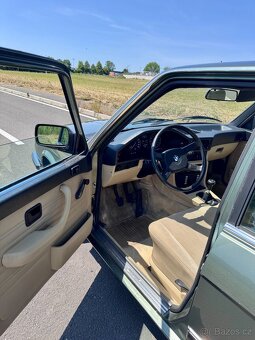BMW 520i r.v.1982, model e28, šestiválec - 13