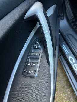 Citroen c5 x7 2,0hdi 120 kW - 13