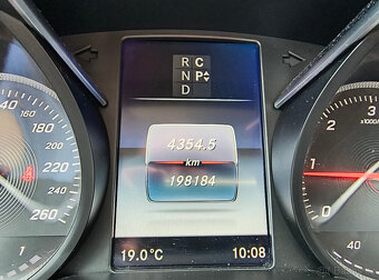 Mercedes-Benz V 250d L 4M AT ČR/140KW/NAVI/7MÍST/VYHŘ.SEDADL - 13