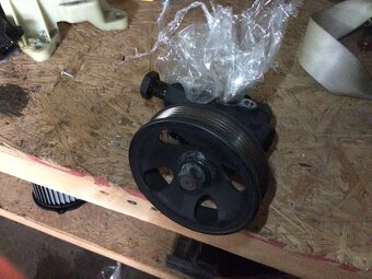 kia sportage 2.0 crdi náhradní díly 2007 - 13