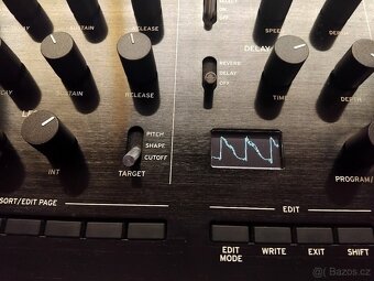 Korg Prologue 16 - profi analog synthesizer - 13