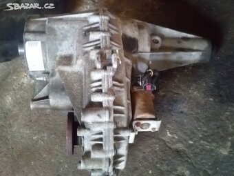 FORD EXPEDITION 2005 (NAVIGATOR) - 13