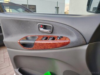 Toyota Previa - 13