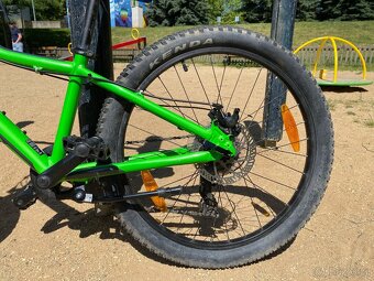 Dětské cyklistické kolo -Scott scale 24 disc green - 13