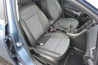 PRODÁM Opel Astra 2.0CDTi 121kW Xenon - 13