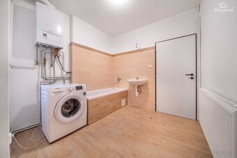 Prodej bytu 1+1, Plzeň, Náměstí Míru, ev.č. 00088 - 13
