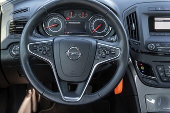 Opel Insignia 2.0 CDTI 130k Cosmo - 13