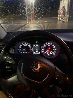 Škoda superb 2011 greenline - 13