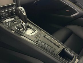 Porsche 911 (991.2)turbo s - 13