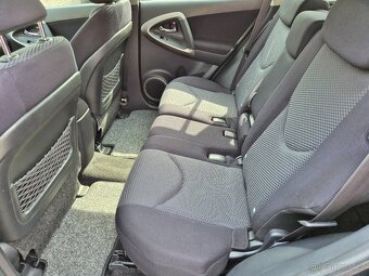 Toyota RAV4,2.2D-4D,100KW,4x4,NEMÁ DPF,BEZ KOROZE,R.V.2007 - 13