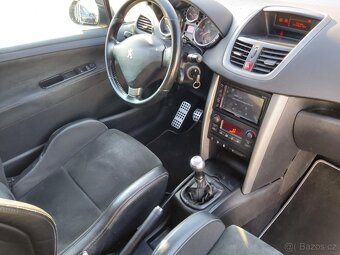 Peugeot 207 1,6i GTI 128Kw - 13
