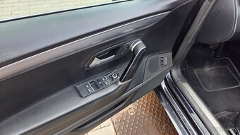 CC 2.0 TDi 125kW DSG CZ1 maj. TOP 2015 Passat CC - 13