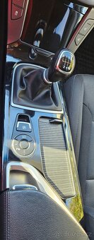 Prodám Hyundai i40 kombi - 13