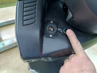 Yamaha X-max 250 - 13