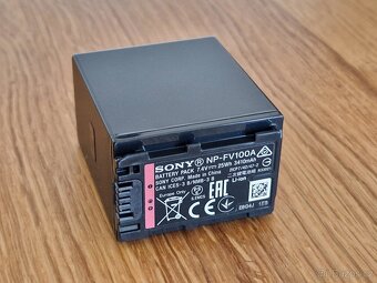kamera SONY AX700 - 13