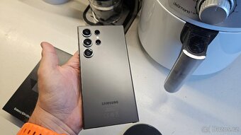 Samsung Galaxy S24 Ultra 12/256GB - aj vymením - 13