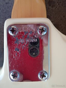 52 až 55 ročná vintage Maya Stratocaster (70. roky) - Japan - 13