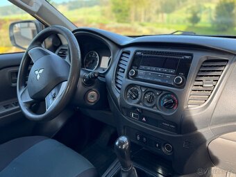 MITSUBISHI L200  2.4 DIESEL  4x 4 - 13