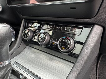 Škoda Superb 3 2.0TDI 140kW DSG Facelift Virtual LED NAVI - 13