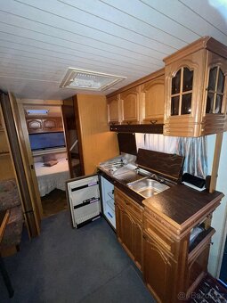 Karavan obytný přívěs Hobby de luxe - 13